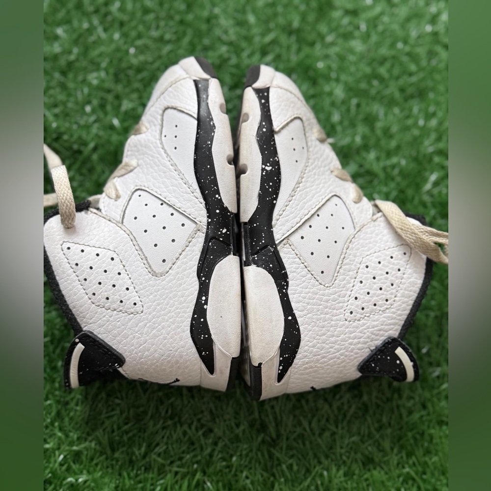 Jordan 6‎ Retro
Reverse Oreo (TD) Size 8C